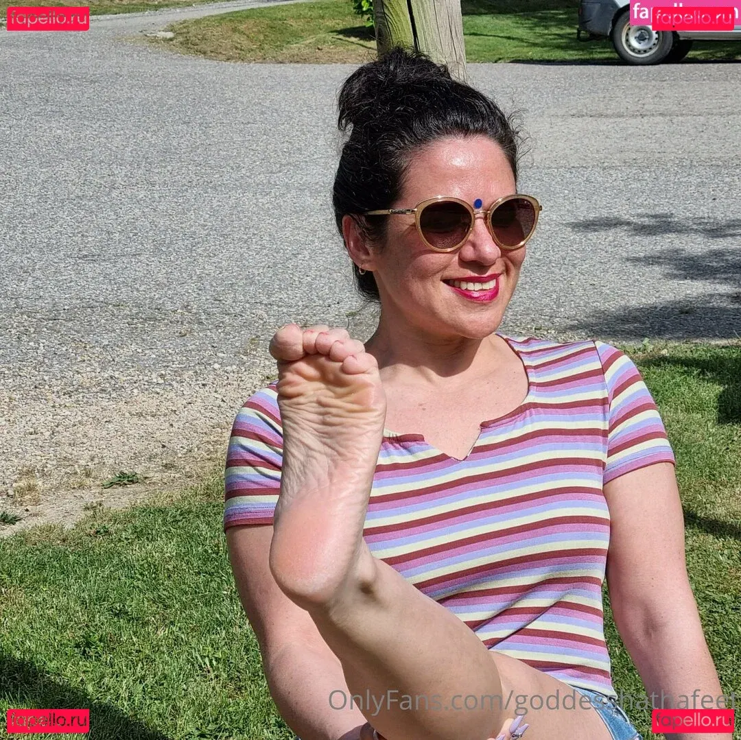 goddesshathafeet Onlyfans Photo Gallery 