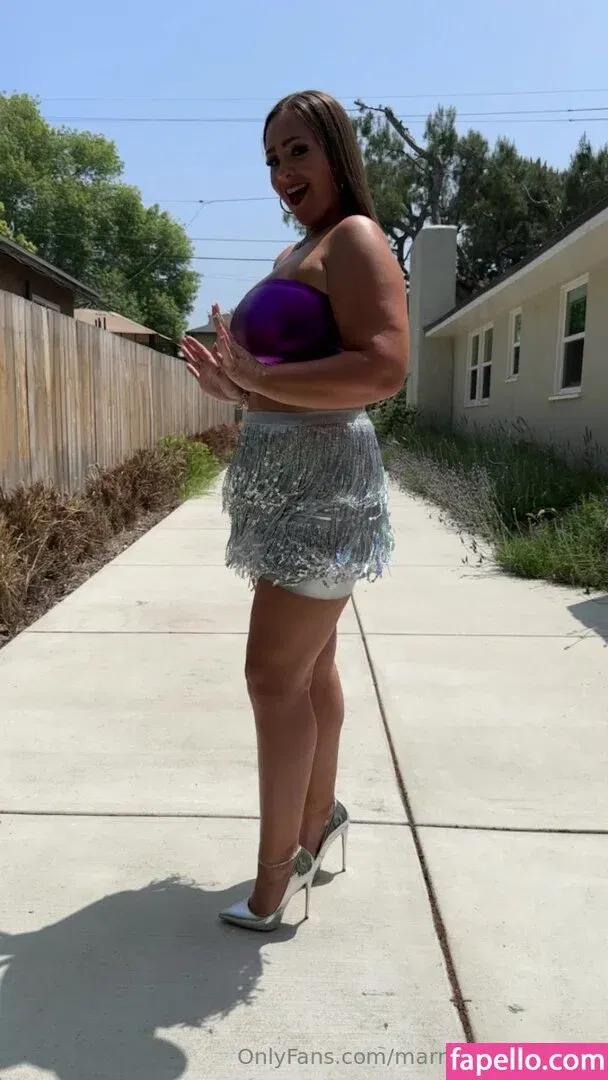 marriedandheelsof Onlyfans Photo Gallery 