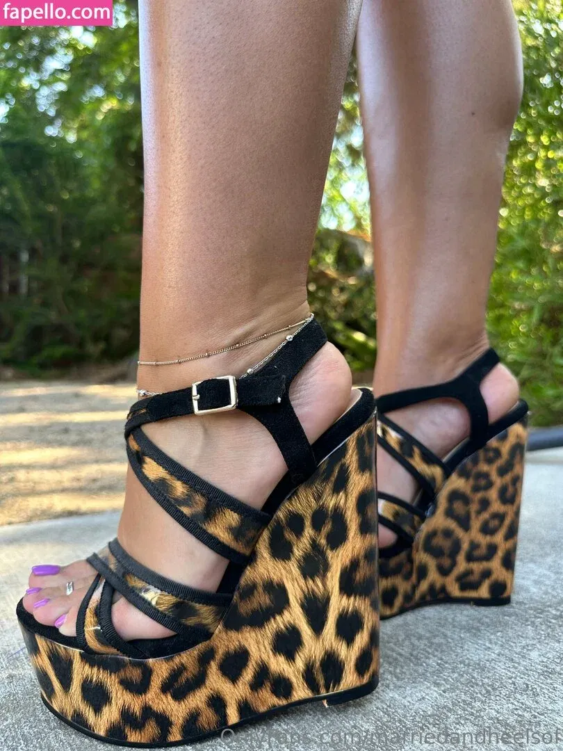 marriedandheelsof Onlyfans Photo Gallery 