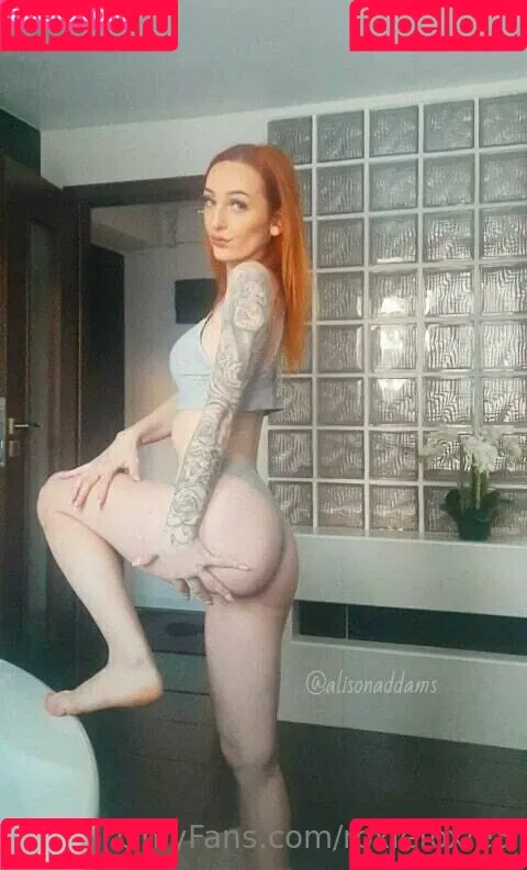 roxiefoxie3 Onlyfans Photo Gallery 