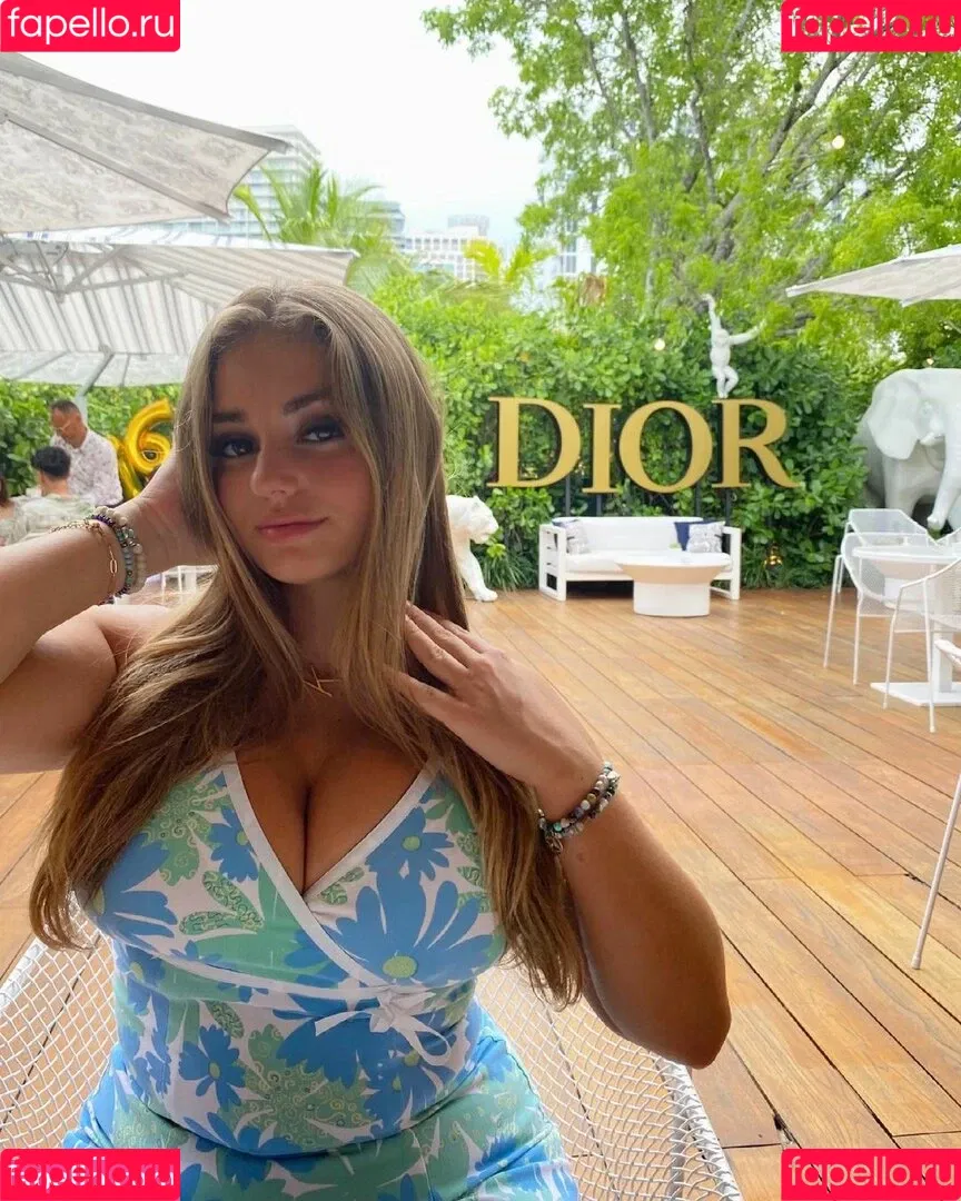 Katelin Milani Onlyfans Photo Gallery 