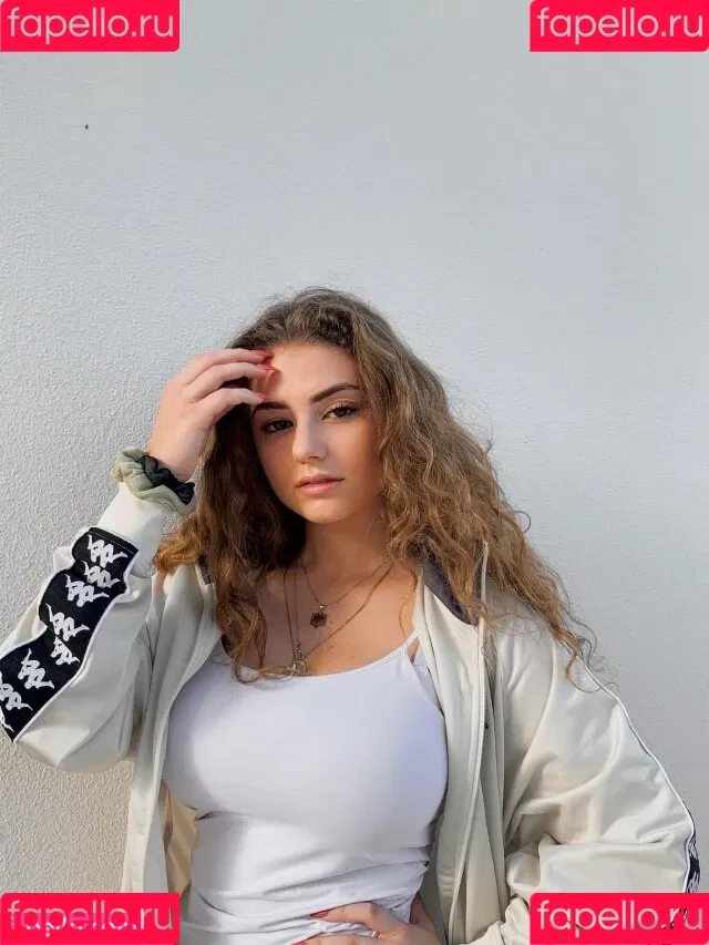 Katelin Milani Onlyfans Photo Gallery 