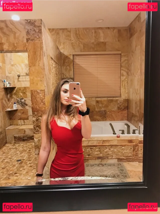 Katelin Milani Onlyfans Photo Gallery 