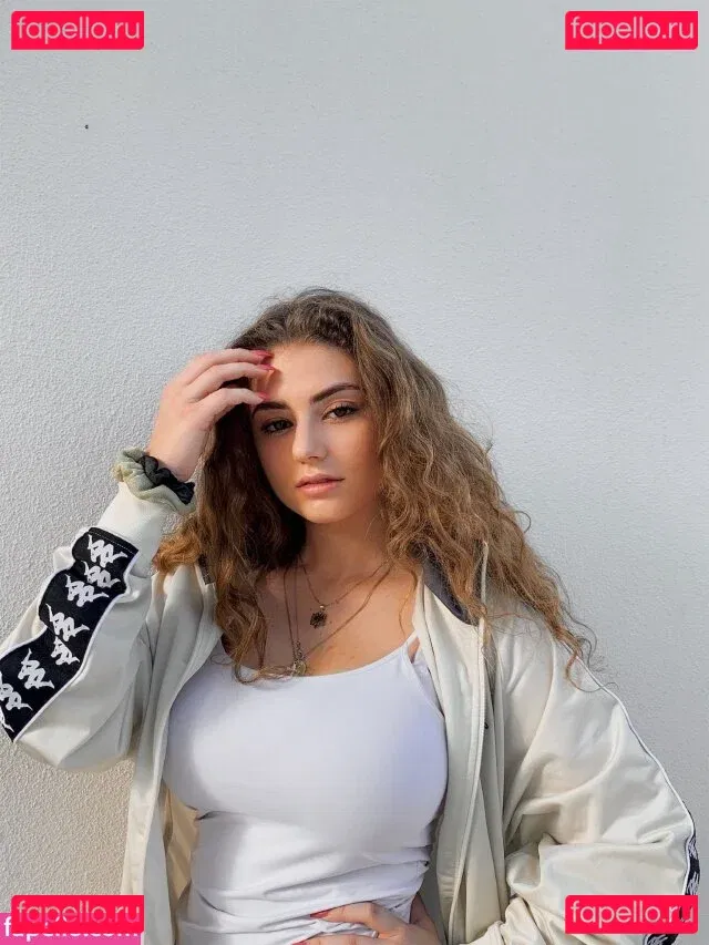 Katelin Milani Onlyfans Photo Gallery 