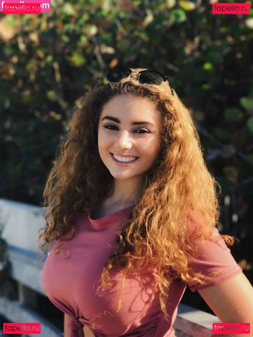 Katelin Milani Onlyfans Photo Gallery 