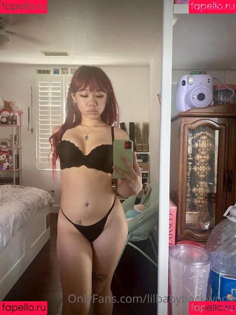 lilbabybackwood Onlyfans Photo Gallery 