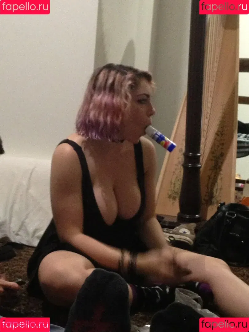 clanni Onlyfans Photo Gallery 