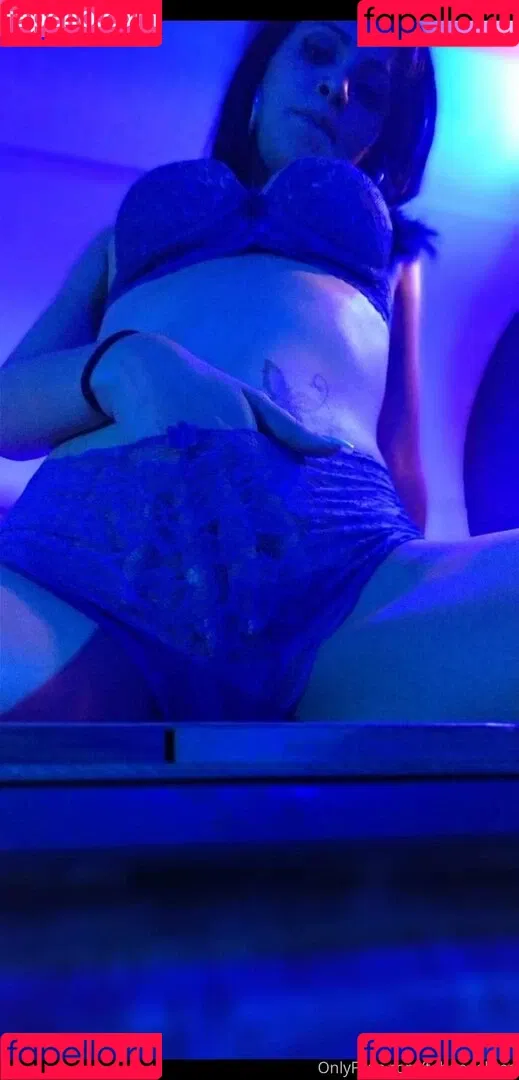 tehangelfree Onlyfans Photo Gallery 