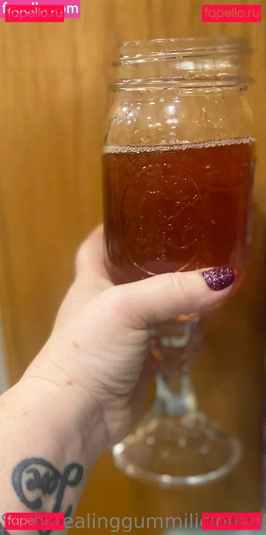 gummilicious80 Onlyfans Photo Gallery 