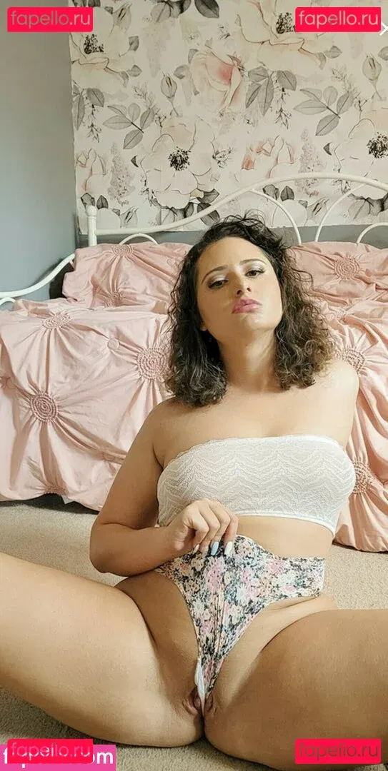 alice_wood Onlyfans Photo Gallery 