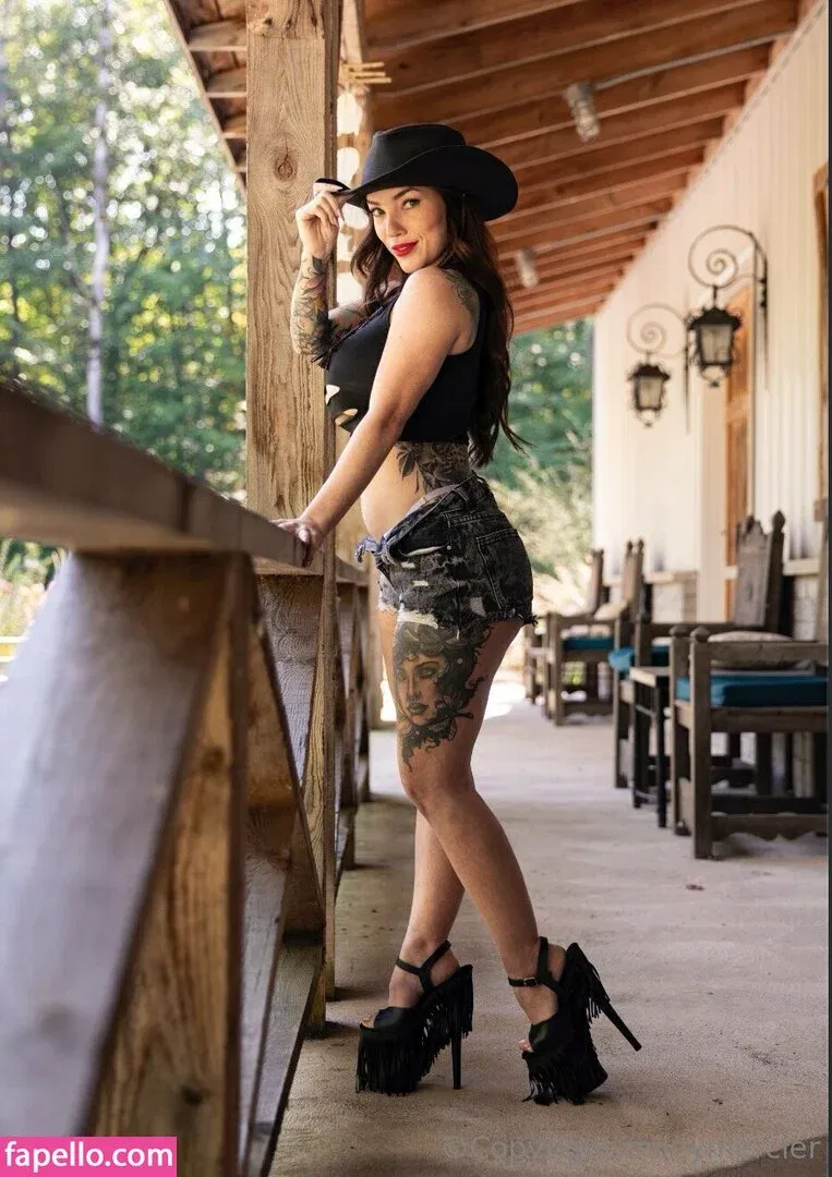 mileymercierfree Onlyfans Photo Gallery 