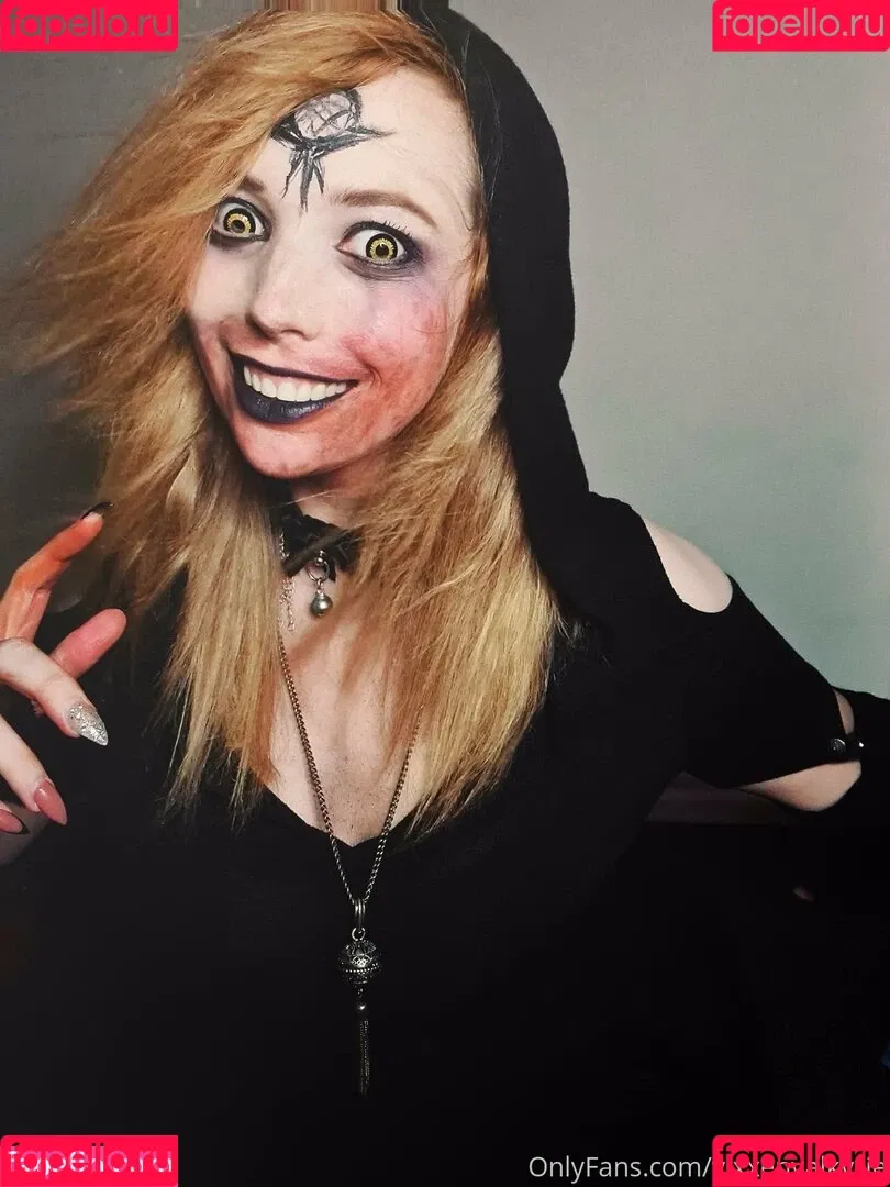 vixxenvalkyrie Onlyfans Photo Gallery 