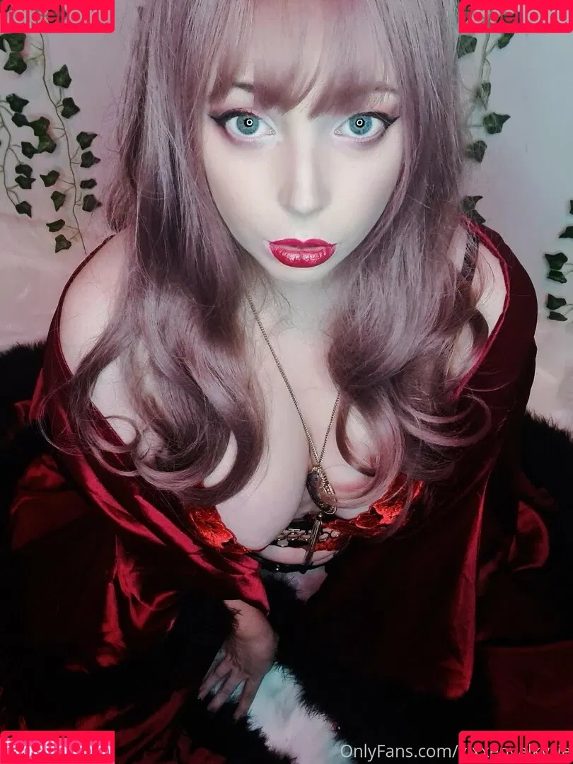 vixxenvalkyrie Onlyfans Photo Gallery 