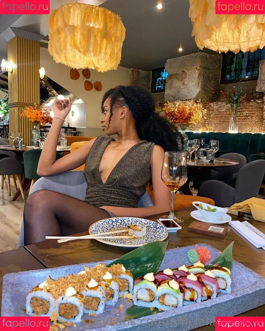officiallinablack Onlyfans Photo Gallery 