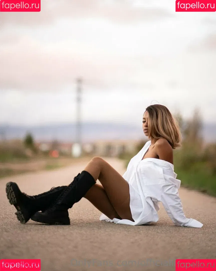 officiallinablack Onlyfans Photo Gallery 