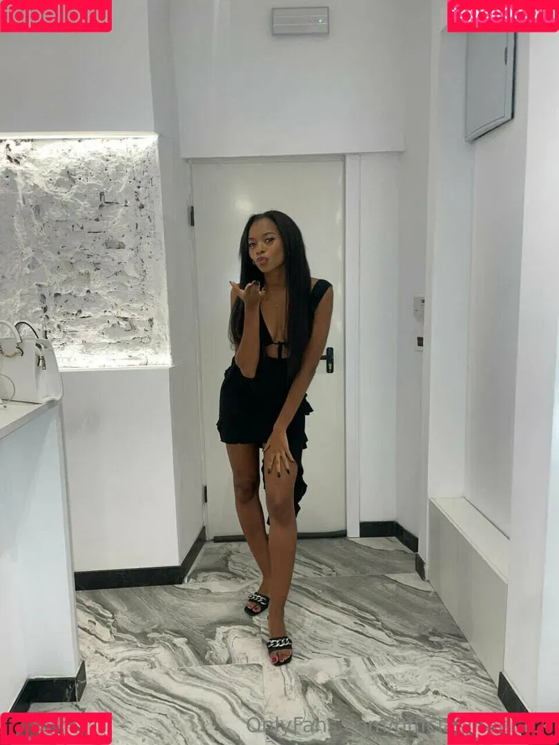 officiallinablack Onlyfans Photo Gallery 
