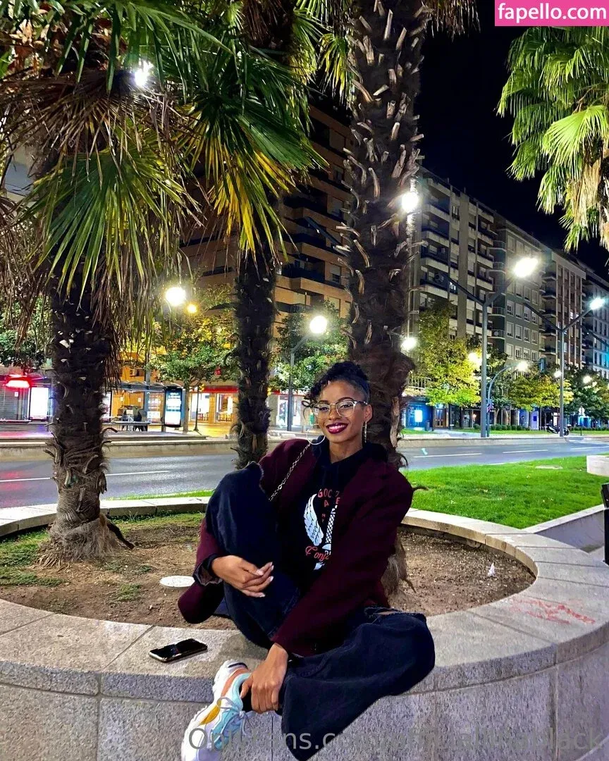 officiallinablack Onlyfans Photo Gallery 