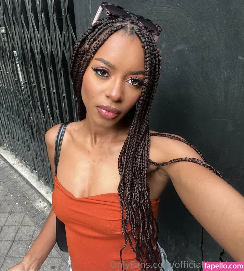 officiallinablack Onlyfans Photo Gallery 