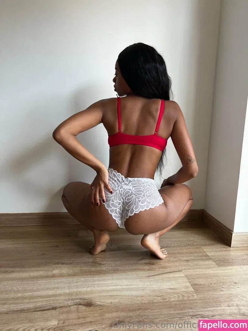 officiallinablack Onlyfans Photo Gallery 