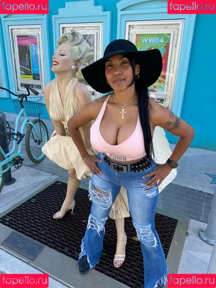 Odalys Borrero Onlyfans Photo Gallery 