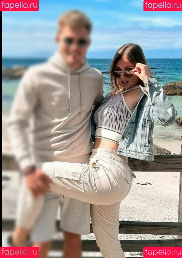 Puckmoonen Onlyfans Photo Gallery 
