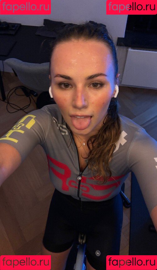 Puckmoonen Onlyfans Photo Gallery 