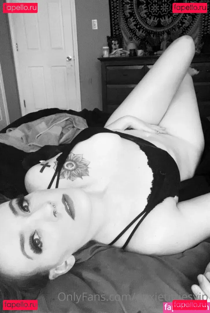 anxietittiesvip Onlyfans Photo Gallery 