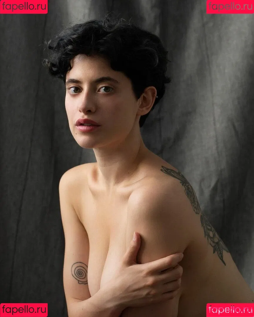 Anna Pittureri Onlyfans Photo Gallery 