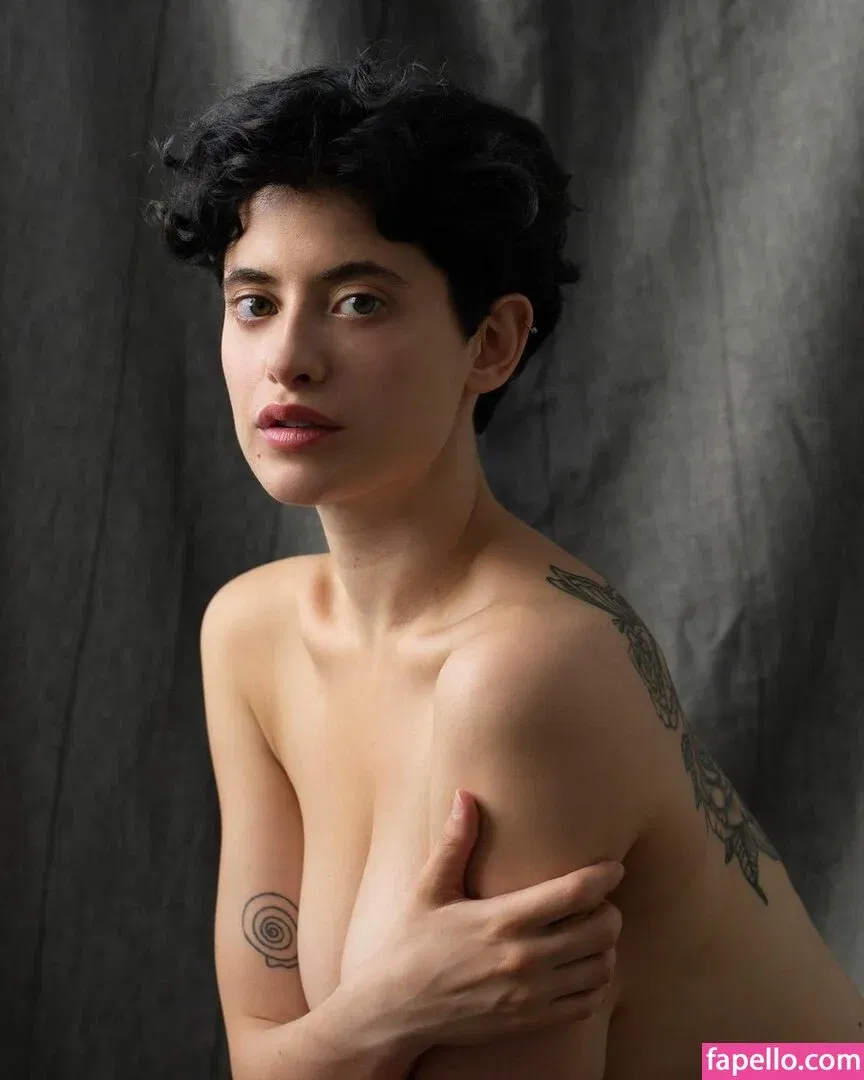 Anna Pittureri Onlyfans Photo Gallery 