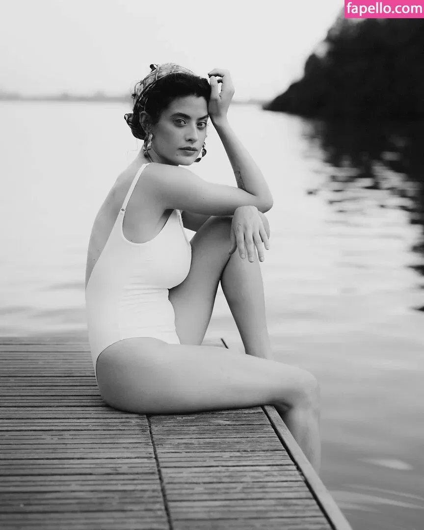 Anna Pittureri Onlyfans Photo Gallery 