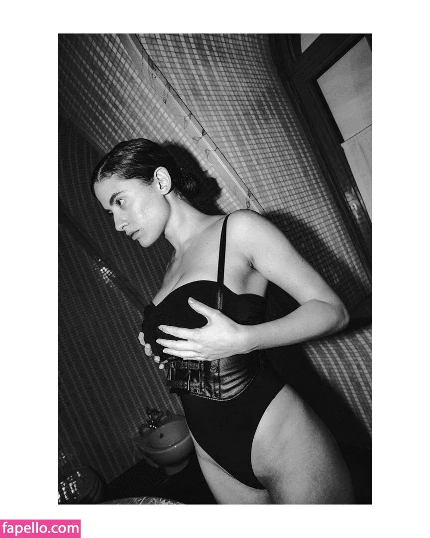 Anna Pittureri Onlyfans Photo Gallery 