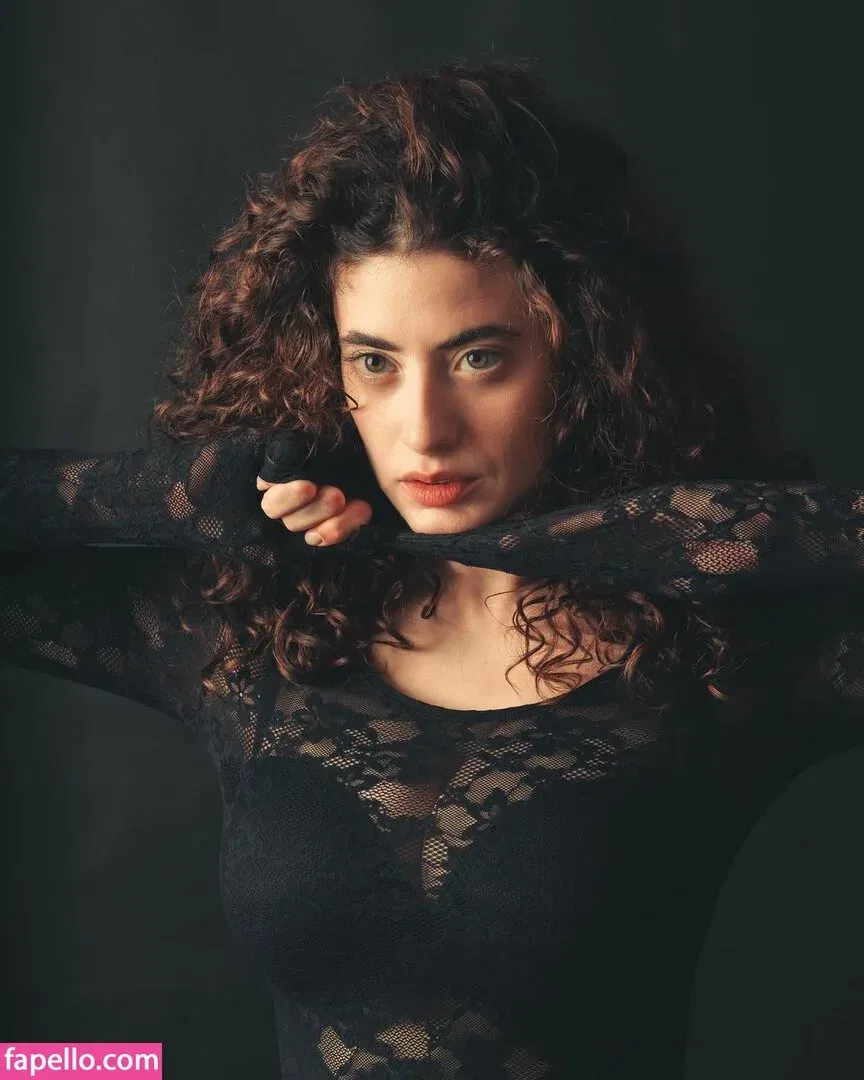 Anna Pittureri Onlyfans Photo Gallery 