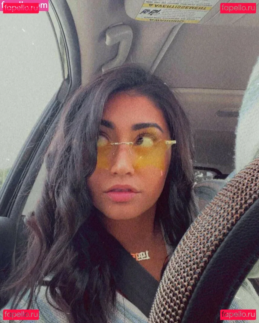 justlovely Onlyfans Photo Gallery 