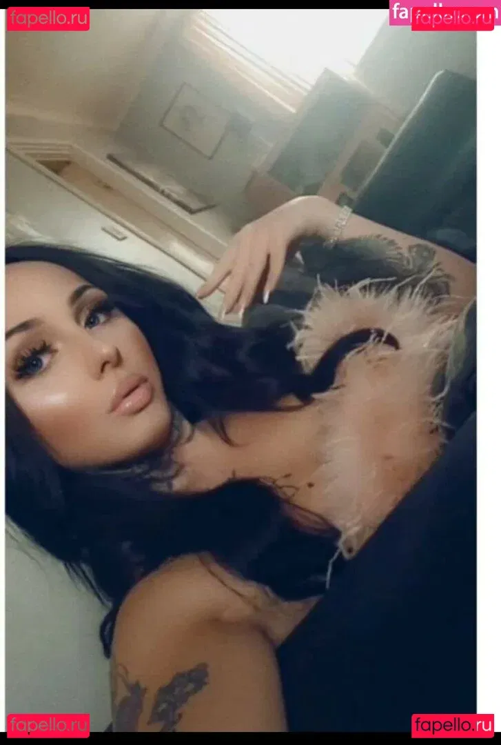 camie.marie Onlyfans Photo Gallery 