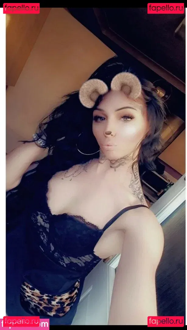 camie.marie Onlyfans Photo Gallery 