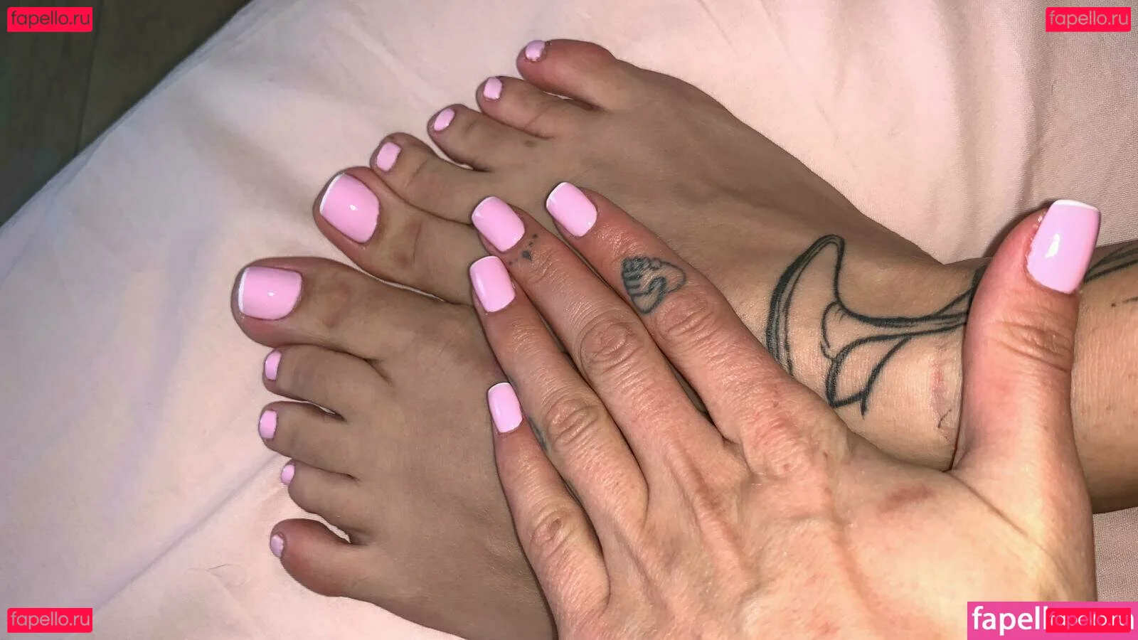 laurakozlovvfree Onlyfans Photo Gallery 