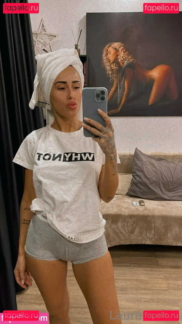 laurakozlovvfree Onlyfans Photo Gallery 