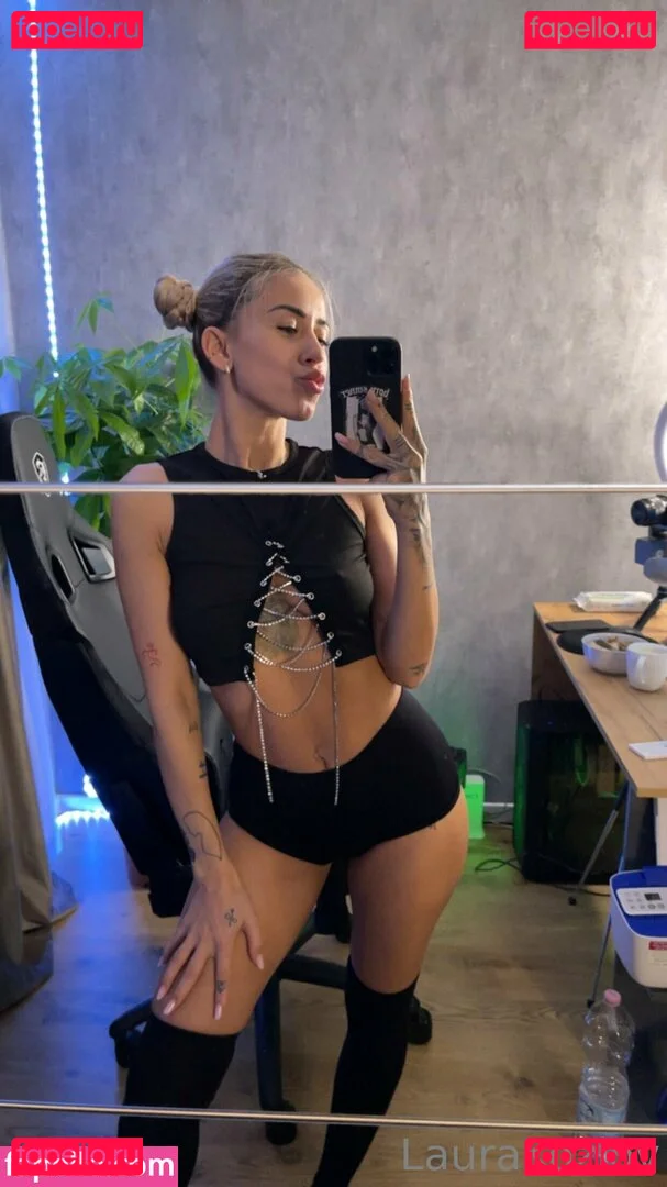 laurakozlovvfree Onlyfans Photo Gallery 