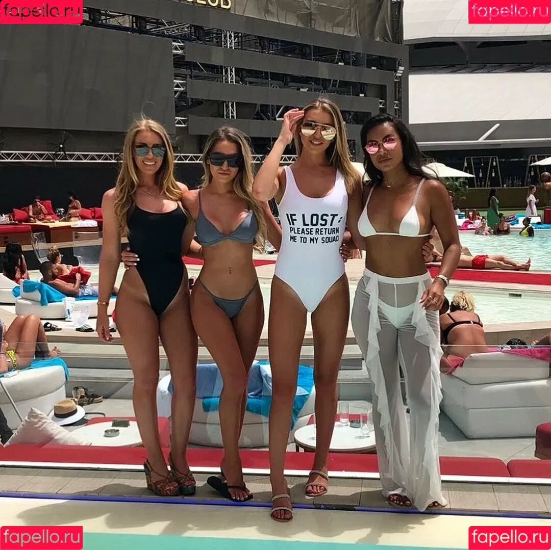 Daniela Lucas Onlyfans Photo Gallery 