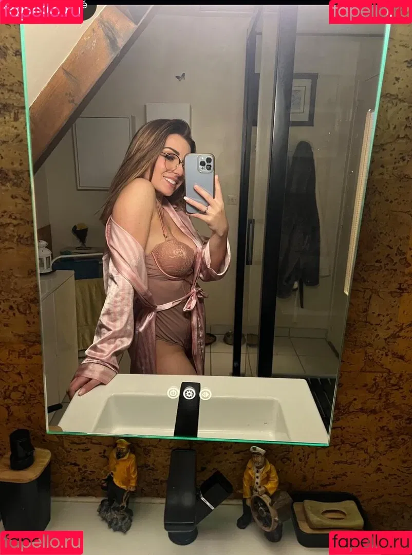 whispersecret Onlyfans Photo Gallery 