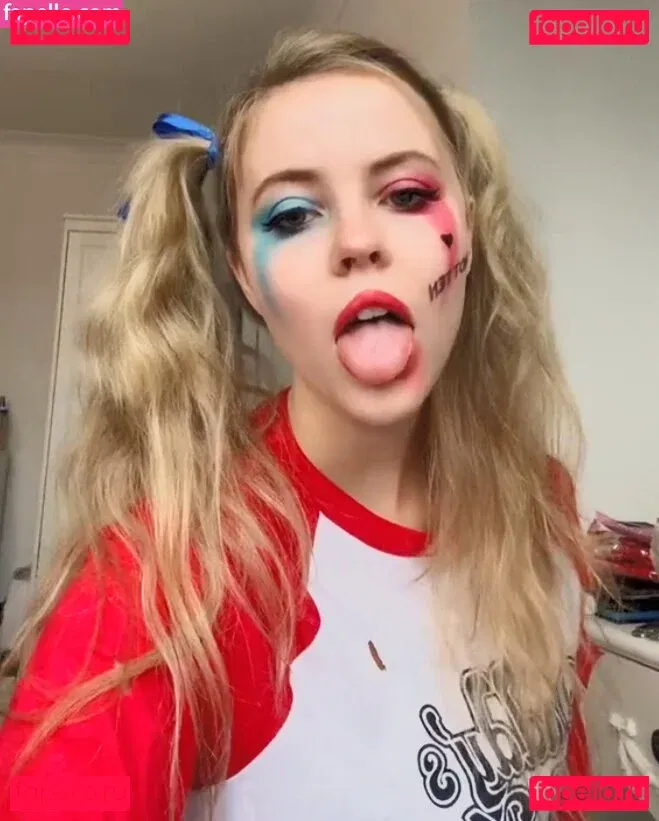 Helloitsamie Onlyfans Photo Gallery 