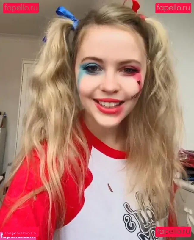 Helloitsamie Onlyfans Photo Gallery 