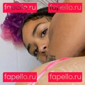 rechellemarie Onlyfans Photo Gallery 