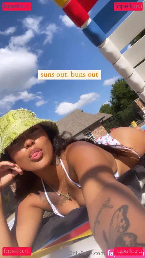 rechellemarie Onlyfans Photo Gallery 