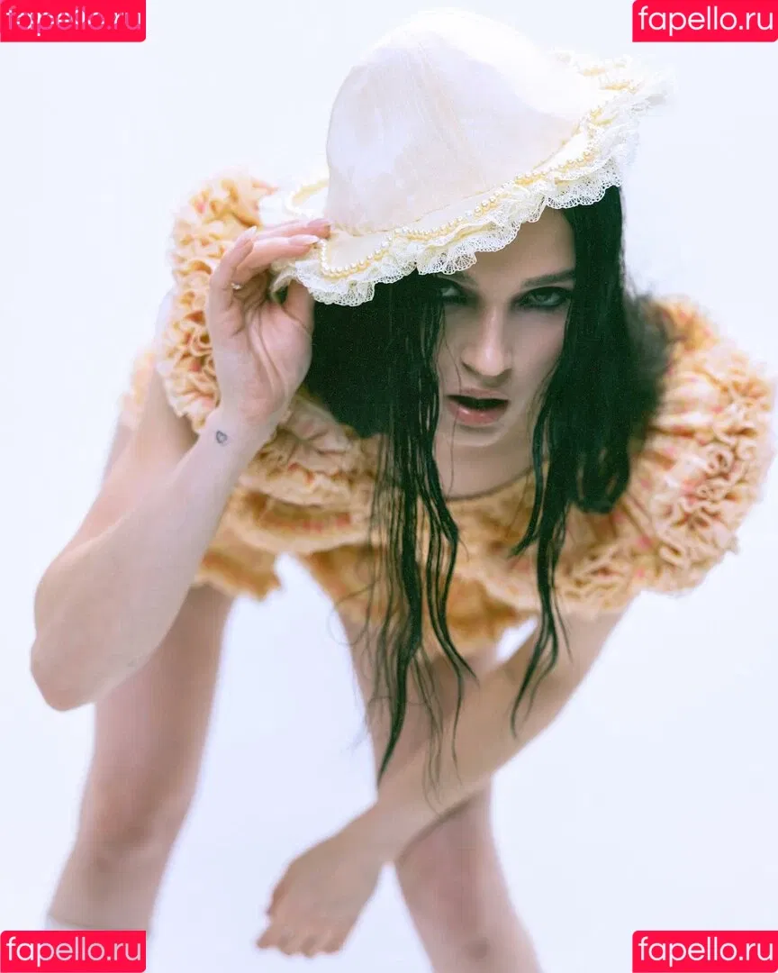 Poppy Onlyfans Photo Gallery 