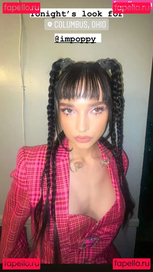 Poppy Onlyfans Photo Gallery 