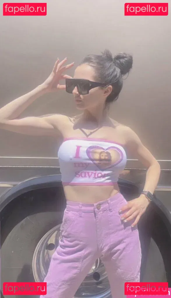 Poppy Onlyfans Photo Gallery 