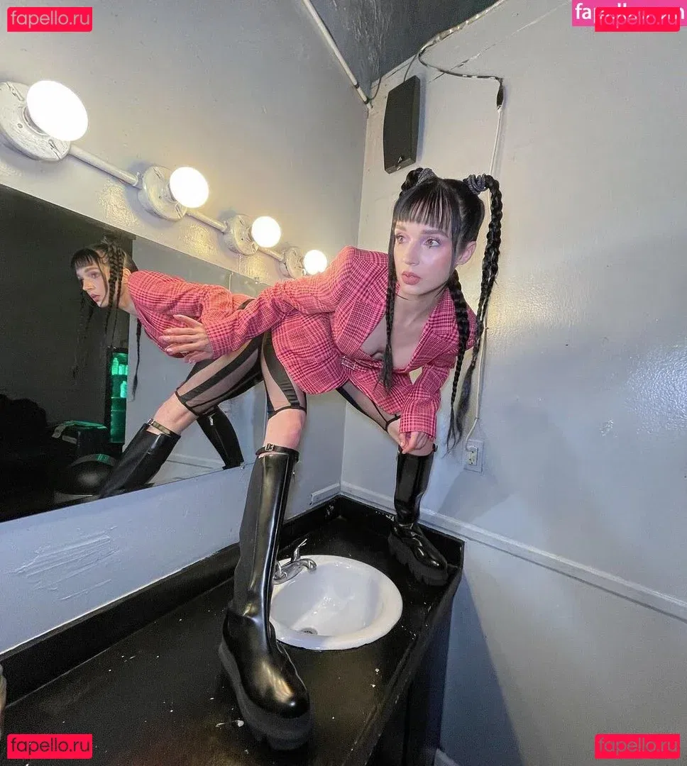 Poppy Onlyfans Photo Gallery 