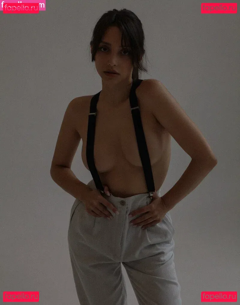 Olivia Linz Onlyfans Photo Gallery 