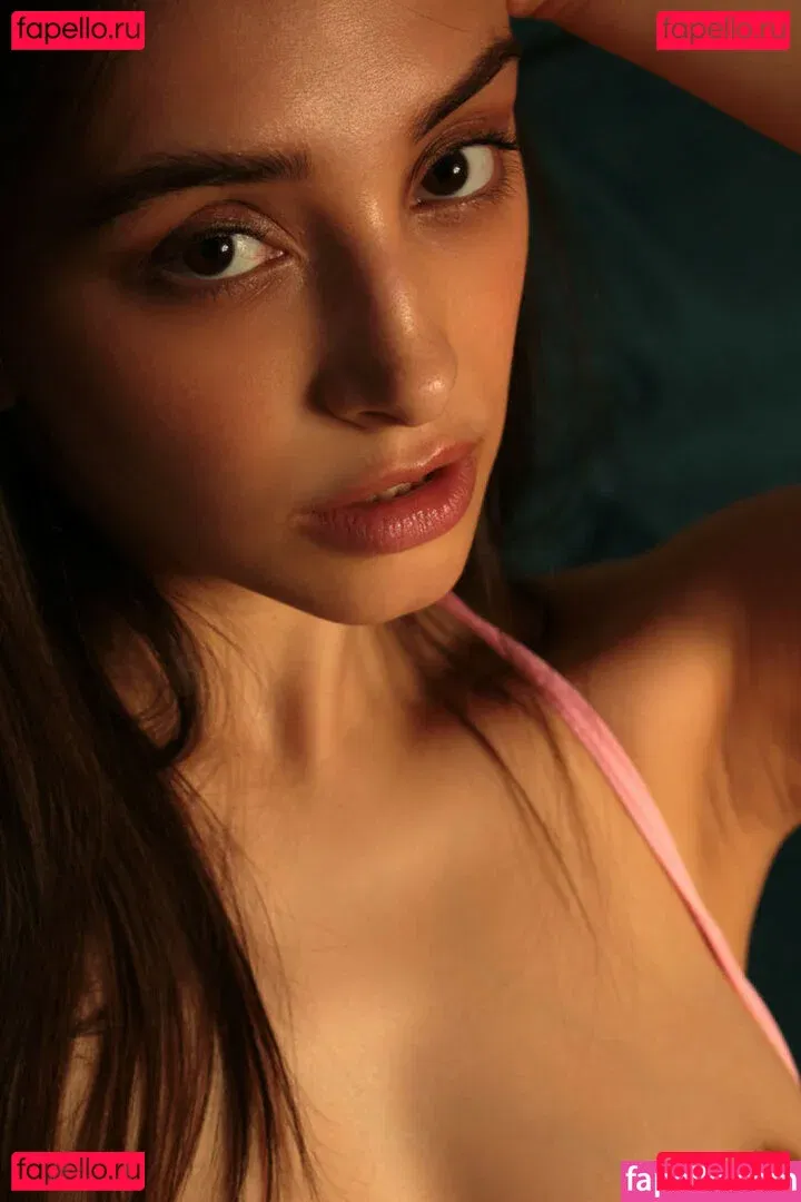 Olivia Linz Onlyfans Photo Gallery 